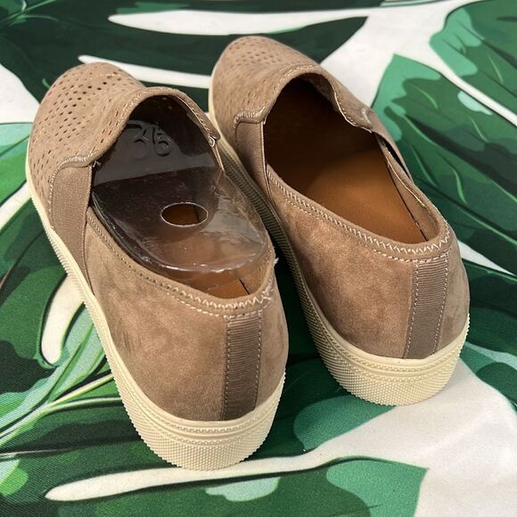 Dolcetta beige eyelet platform sneakers - Picture 5 of 6